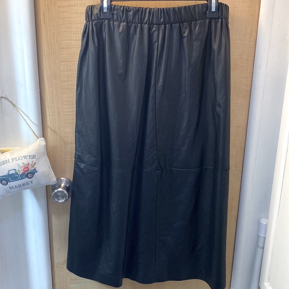 NWT A New Day Faux Leather Skirt - Picture 2 of 12